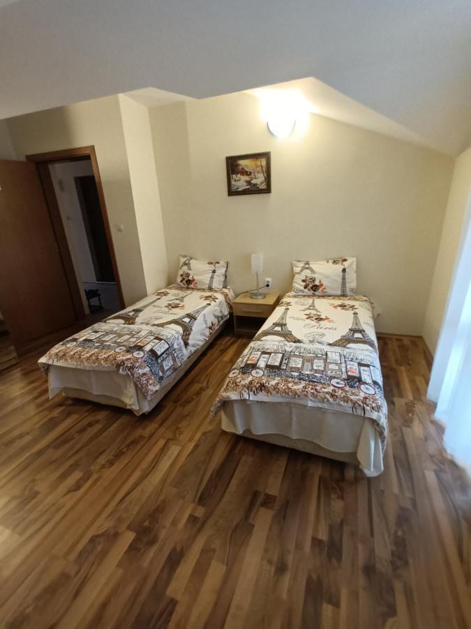Guest Rooms Бансько Екстер'єр фото